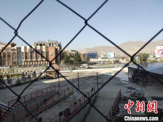在阿富汗华人住所远望喀布尔城市 受访者李西京供图 在阿富汗华人住所远望喀布尔城市 受访者李西京供图