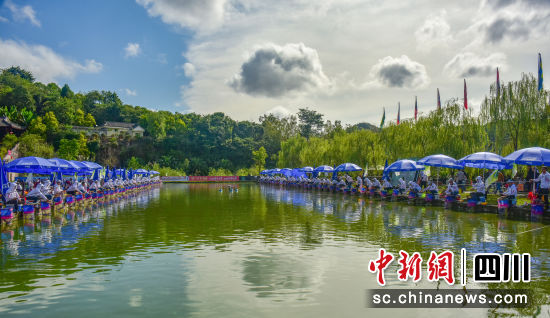 历届钓鱼大赛现场照片(资料图片)。南部县委宣传部供图 历届钓鱼大赛现场照片(资料图片)。南部县委宣传部供图
